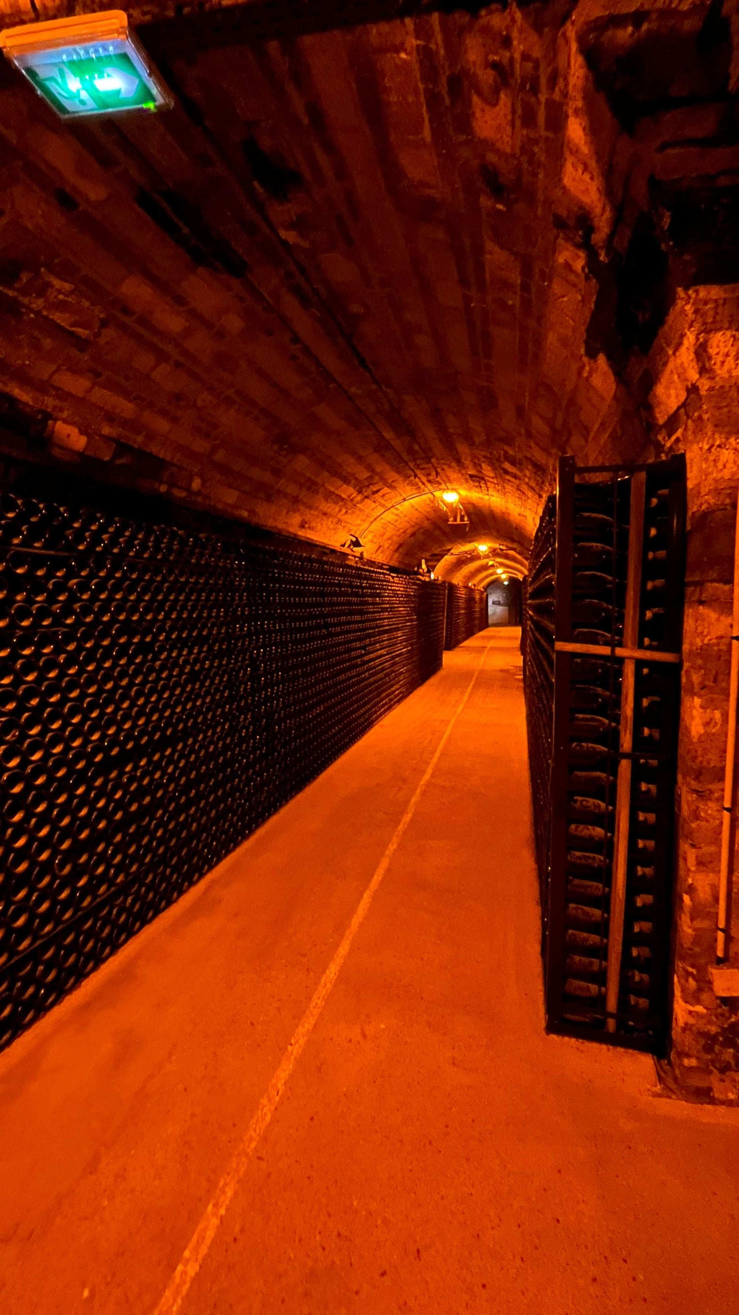 Visiting the cellars of Moët et Chandon - Champagne Season